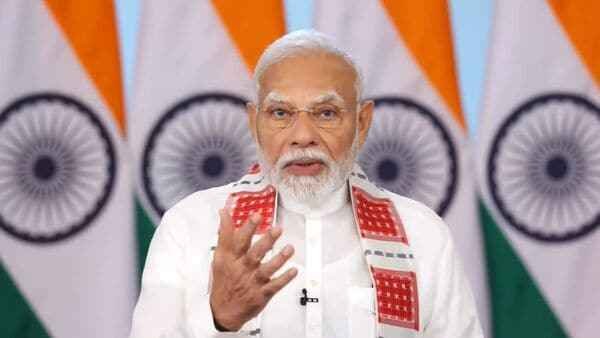 PM Modi ने 51,000 नियुक्ति पत्र बांटे