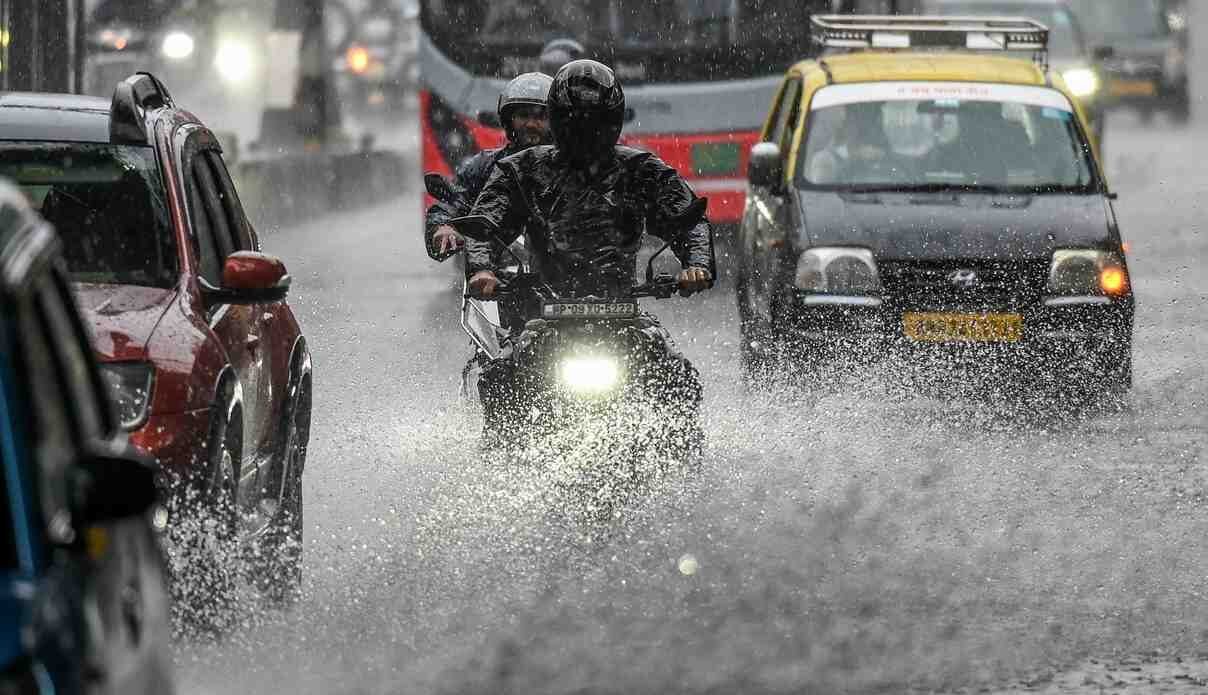 पूरे देश में सक्रिय हुआ मानसून, दिल्ली-NCR में यलो अलर्ट
