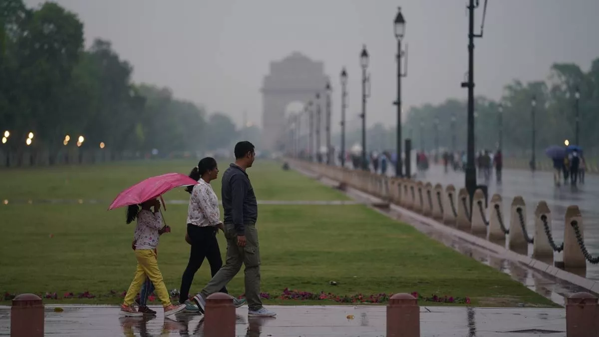 दिल्ली-NCR में बढ़ने लगा प्रदूषण, छाने लगा स्मॉग