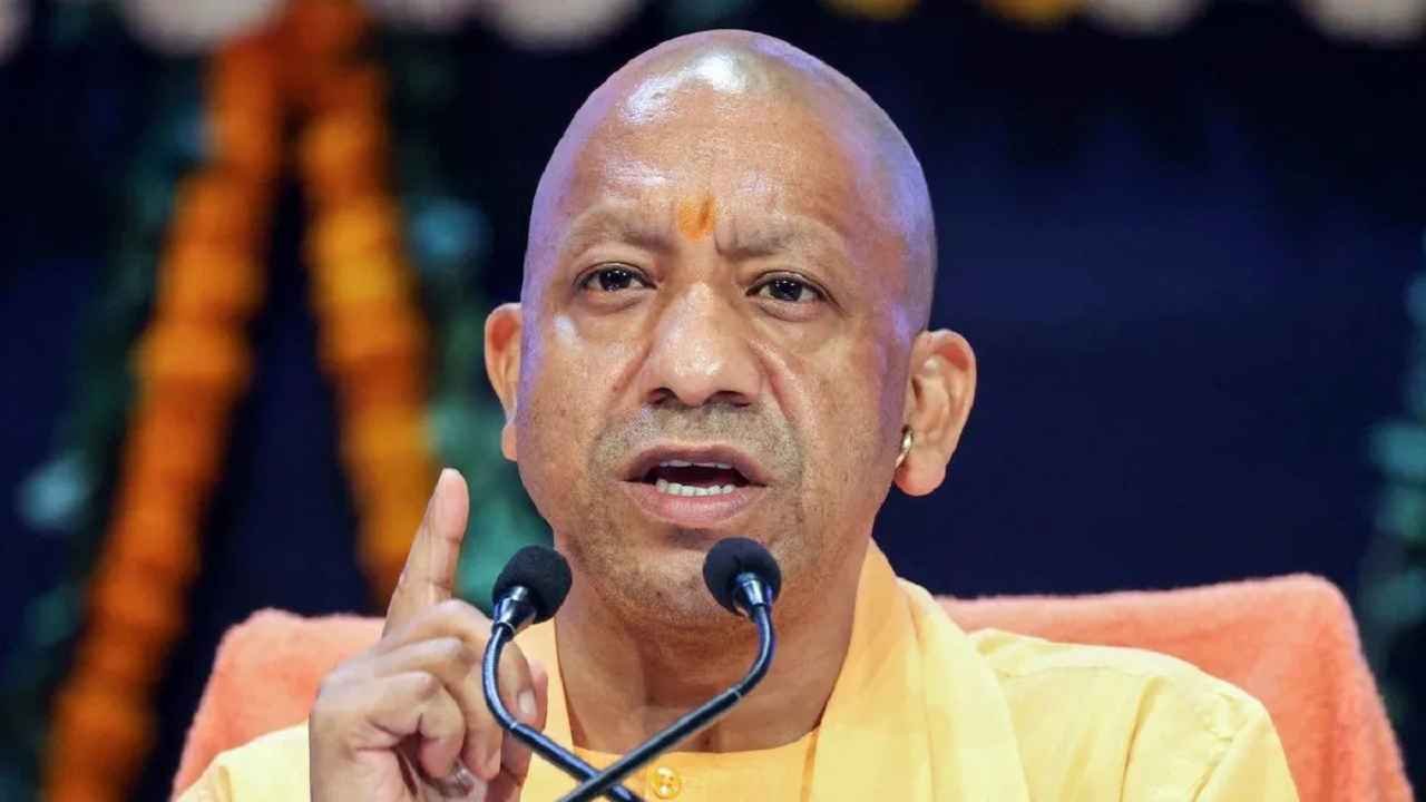 यूपी में 19 अक्टूबर को सरकारी छुट्टी, महानवमी पर CM योगी का बड़ा फैसला